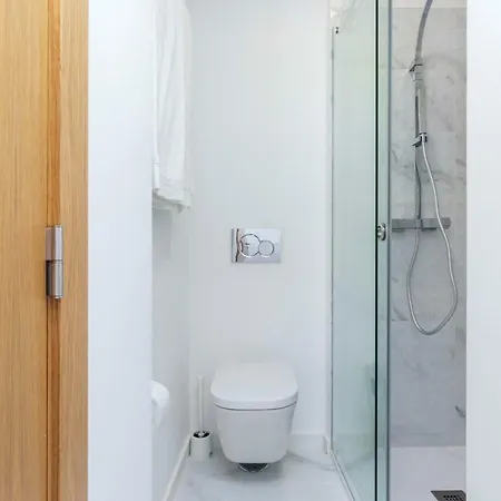 Perfect, Cool, Aircon, 2 Beds 2 Bath Best Location Lisbon Exterior photo